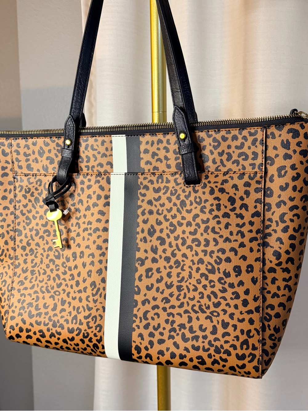 Fossil Rachel Leopard Print Tote with Black Straps and Cream Center Stripe - Picture 2 of 7